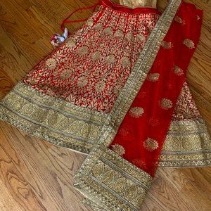 NEW Gorgeous Red Silk Base Net gold & kundan embroidery lehenga, Never Worn